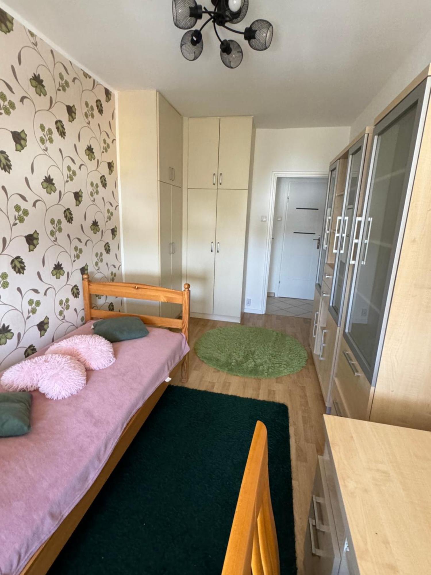 Wygodny Apartament Dla Rodziny 3-5 Osobowej Apartman Varsó Kültér fotó